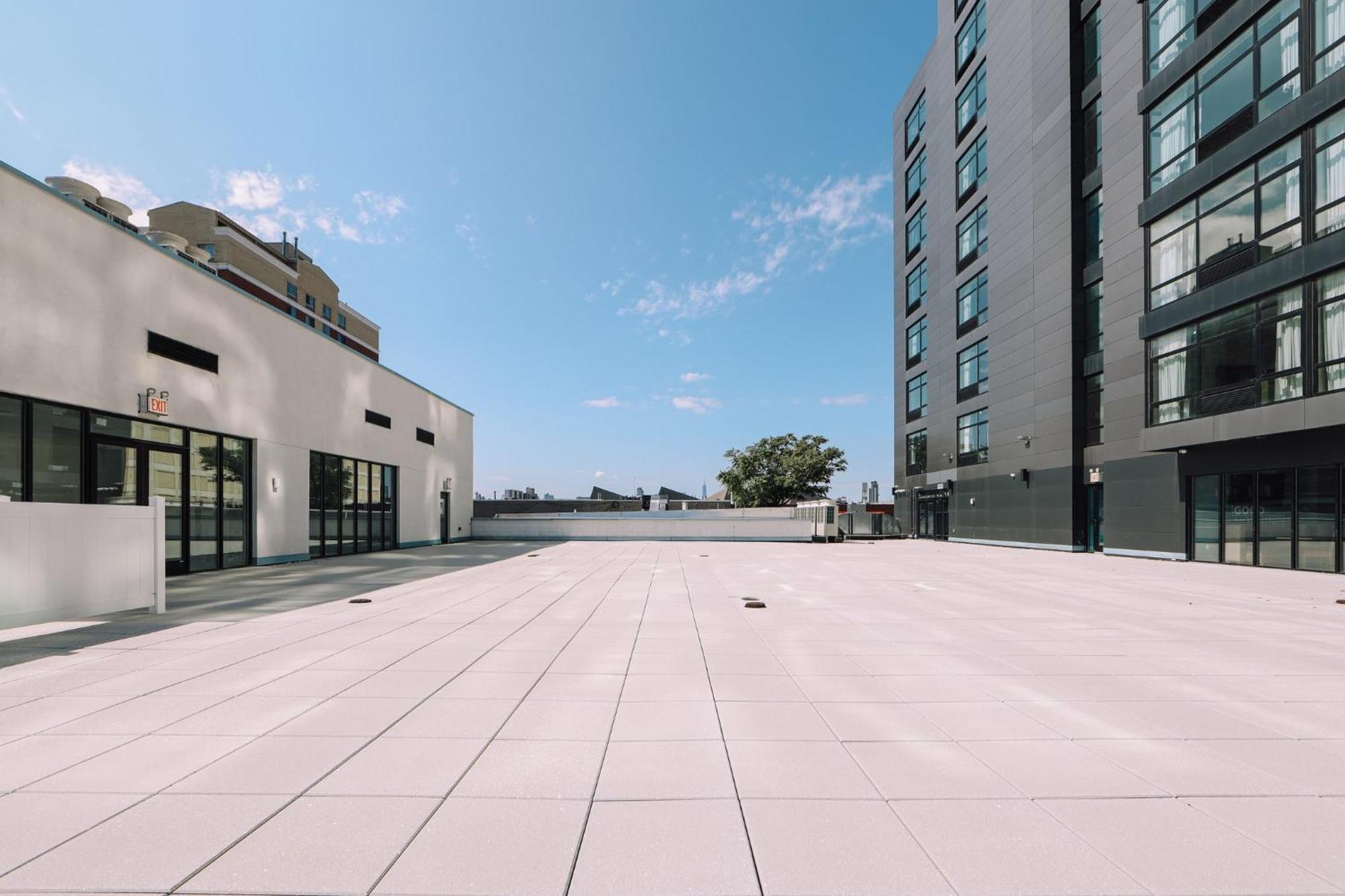 Holiday Inn Express Long Island City E - New York By Ihg Экстерьер фото